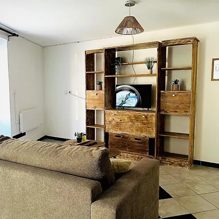 Διαμέρισμα Cosy Et Moderne